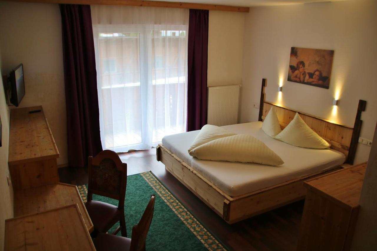 Gasthof Zum Loewen Aschau Im Zillertal Ngoại thất bức ảnh