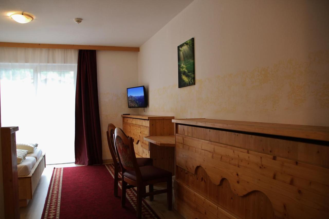 Gasthof Zum Loewen Aschau Im Zillertal Ngoại thất bức ảnh